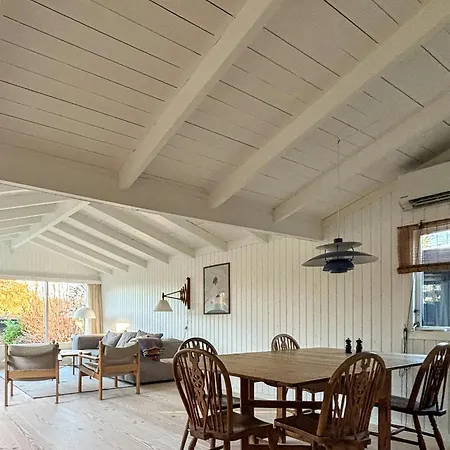 Newly Renovated House Near In * Hornbæk